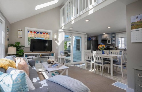Hyannis House | Hyannis Cape Escape: Sand, Sea, & Main Street Fun RPAM042
