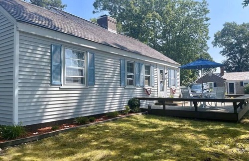 Hyannis Port Cottage | Hyannis Port Cottage with Ocean Views and Access to 3 Beautiful Ocean Beaches!