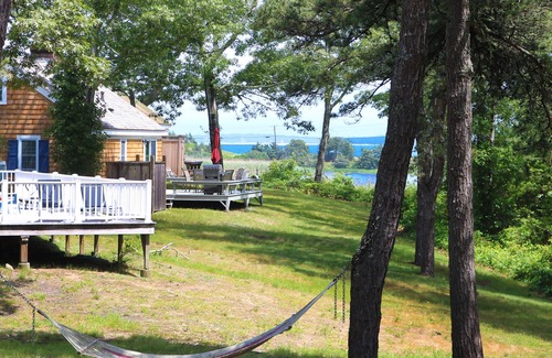 Hyannis Port House | HyannisPort 2BR Cottage w/King and Queen Beds. 5-min walk to 3 Ocean Beaches!
