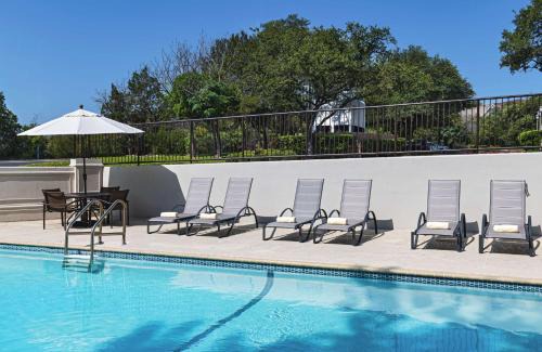 Gateway Hotel | Hyatt Place Austin Arboretum
