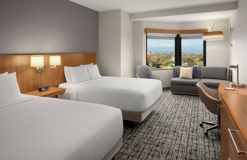 Glendale Hotel | Hyatt Place Denver/Cherry Creek