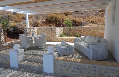 Hydra Apartment | HydraVista (Lily)