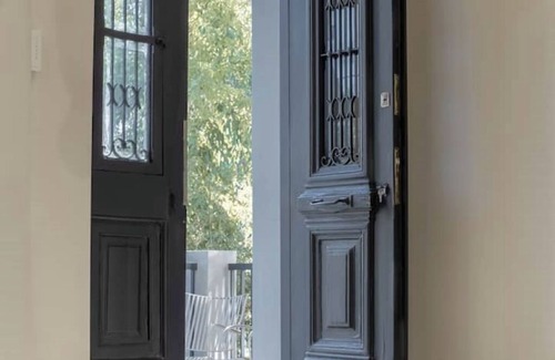 Korydallos House | Hygge Vibesnn