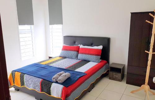 Kampung Rinching Ulu Apartment | HZ Homestay @Ascotte Boulevard