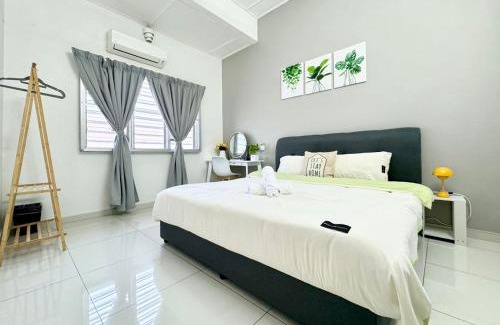 Kampung Kuala Pari House | i Homes 2 at Ipoh Town for Big Group