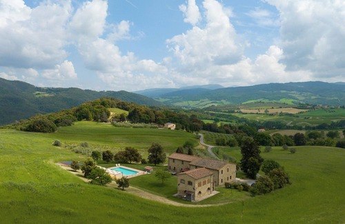 Pomarance Cottage | I Reucci Capanna - Dependence 4/5 people swimming pool parking wifi restaurant