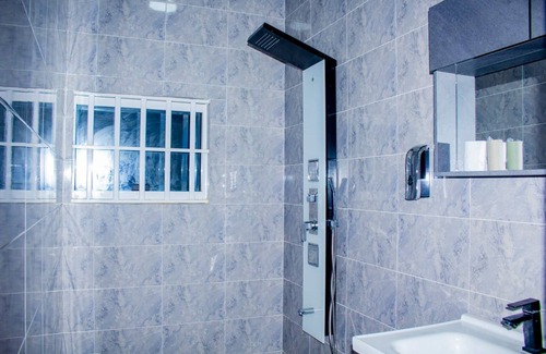 Ouidah House | Ibi Ilé Country house 10 minutes from the sea!