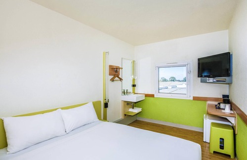 Fawkner Hotel | ibis Budget Fawkner