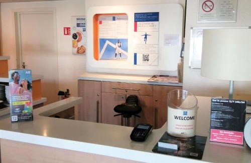 Poitiers Hotel | ibis budget Poitiers Sud