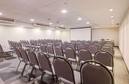 Del Castilho Hotel | ibis budget Rio de Janeiro Nova America