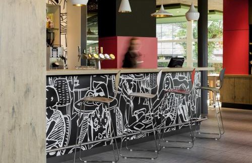 Cointrin Hotel | ibis Genève Aéroport