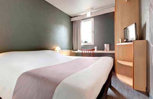 Mouilleron-le-Captif Hotel | ibis La Roche sur Yon