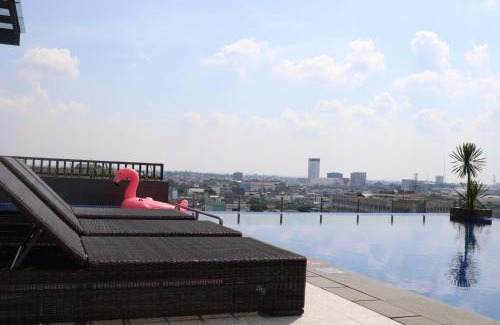 Palembang Hotel | ibis Palembang Sanggar