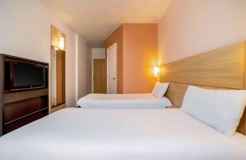 Vila Constancia Hotel | ibis Sao Paulo Interlagos