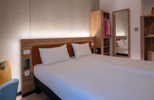 Ajaccio Hotel | ibis Styles Ajaccio Napoleon