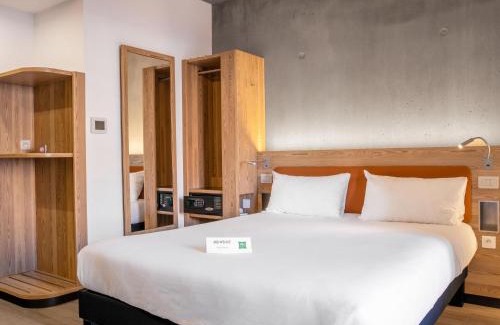 Ajaccio Hotel | ibis Styles Ajaccio Napoleon