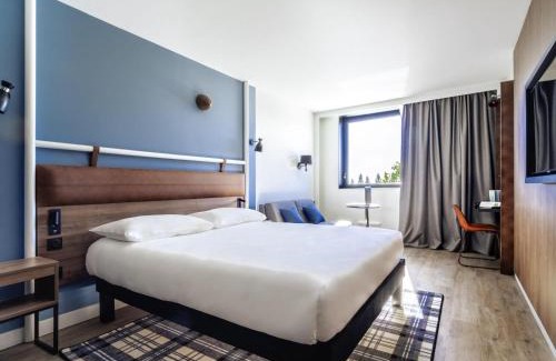 Castelnaudary Hotel | ibis Styles Castelnaudary