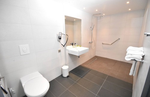 Barjouville Hotel | ibis Styles Chartres Sud Barjouville
