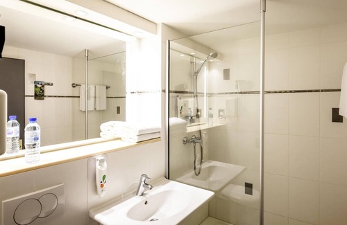 Douai Hotel | ibis Styles Douai Gare Gayant Expo