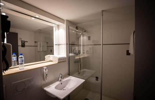Douai Hotel | ibis Styles Douai Gare Gayant Expo