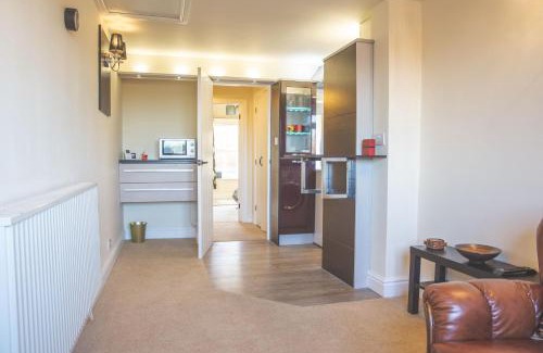 Ibstock Apartment | Ibstock Self Catered Apartment