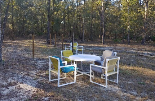 Branford House | Ichetucknee & Ginnie Springs, Sante Fe & Suwanee Rivers & Divers Woods Retreat
