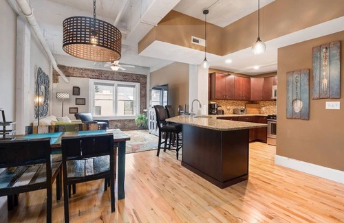 Downtown Asheville Condo | Iconic S&W Building Condo in the Heart of Downtown Asheville