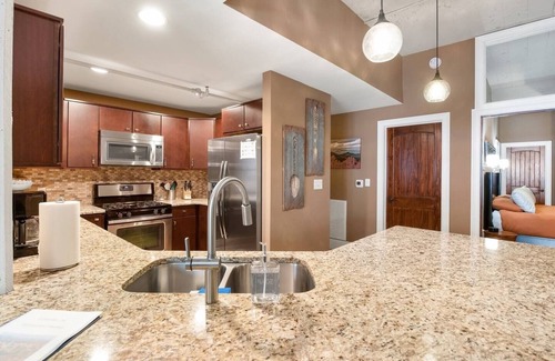 Downtown Asheville Condo | Iconic S&W Building Condo in the Heart of Downtown Asheville