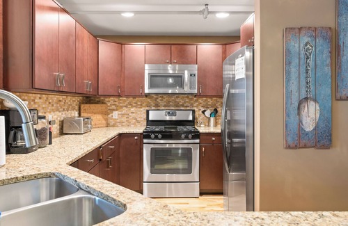 Downtown Asheville Condo | Iconic S&W Building Condo in the Heart of Downtown Asheville