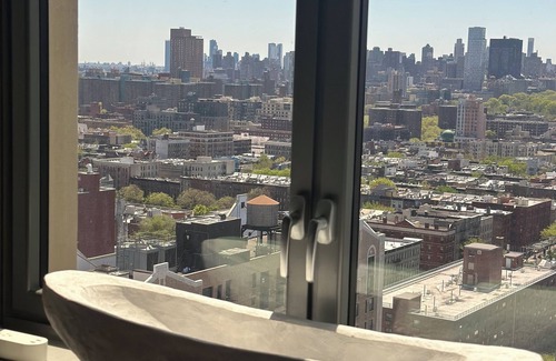 Harlem Apartment | Iconic Views, Ideal Location: Your Perfect NYC Apartment for 6 people