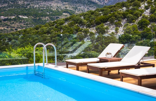 Aetos Villa | Iconic Villas - Villa Vada with private pool