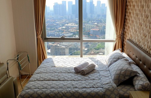 Semanggi Apartment | Unforgettable Nights With Sparkling Lights at 23rd