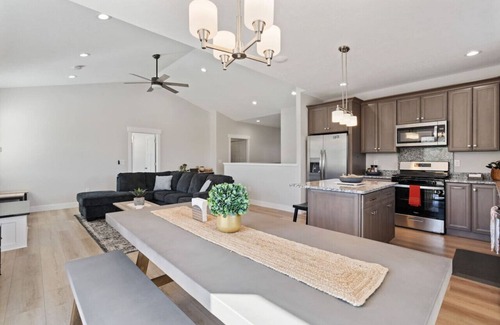 Sweetwater House | Ideal Beach Private Access - Arcades - Hot Tub