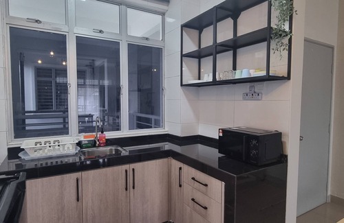 Sepang Apartment | Ideal choice for those seeking transit convenience to and from KLIA