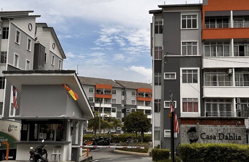 Sepang Apartment | Ideal choice for those seeking transit convenience to and from KLIA
