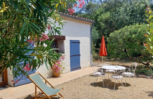 Lorgues House | Ideal for a couple ♥ house in Provence with swimming pool and large grounds