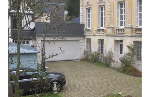 Caudebec-en-Caux House | Ideal for a group of 12 people 500 m from the town center