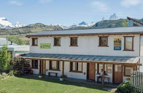 El Chalten House | Ideal for families or groups. Walking distance to the main trails.