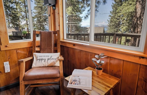 Brockway House | Ideal for honeymoons or anniversaries, cozy cabin with hot tub and Lake Tahoe vi