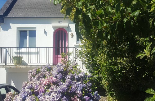 Riantec House | Ideal for seaside holidays with family or friends