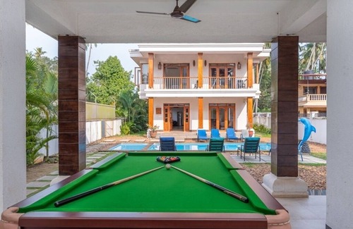 Gauravaddo Villa | Ideal for Star Gazing- 6BHK