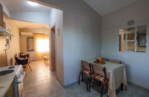 Kalyvia Thorikou House | Ideal home for relaxing and beach side activities !