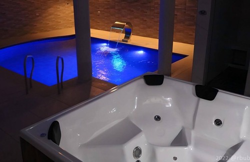 Cali House | Ideal House for Family and Friends with Pool in the South of Cali