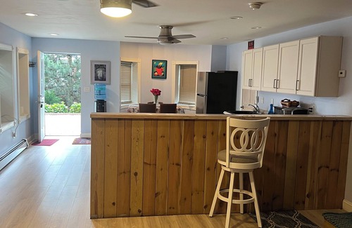 Nyack Apartment | Ideal Location 1block to Main St. Restaurants , Bars,Hudson River, Bus/Train