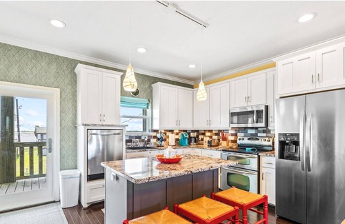 San Luis Beach House | Ideal location for a relaxing beach holiday along the Texas Gulf Coast.