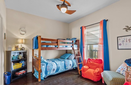 San Luis Beach House | Ideal location for a relaxing beach holiday along the Texas Gulf Coast.