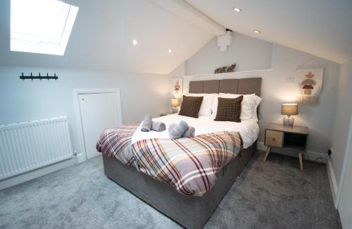 Oldham House | Ideal Lodgings in Royton