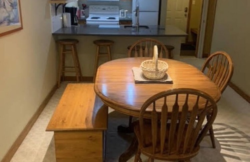 Silver Star Mountain Condo | Ideal Pet Friendly Creekside Top Floor at the Base of the Silver Queen Chair