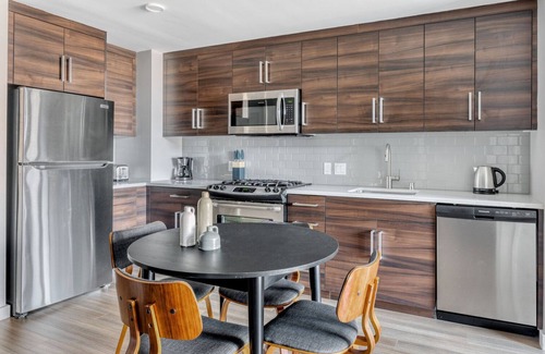 Civic Center Apartment | Ideal Soma 1BR w/Basketball & Gym, nr Transport, by Blueground