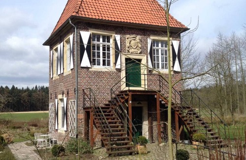 Coesfeld Apartment | Ideal starting point for cycling/hiking tours incl. Wi-Fi (free)